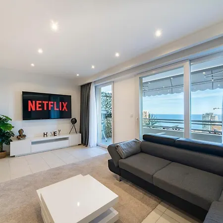 Apartment Frontiere Monaco, Terrasse, Vue Mer, Parking - Ab